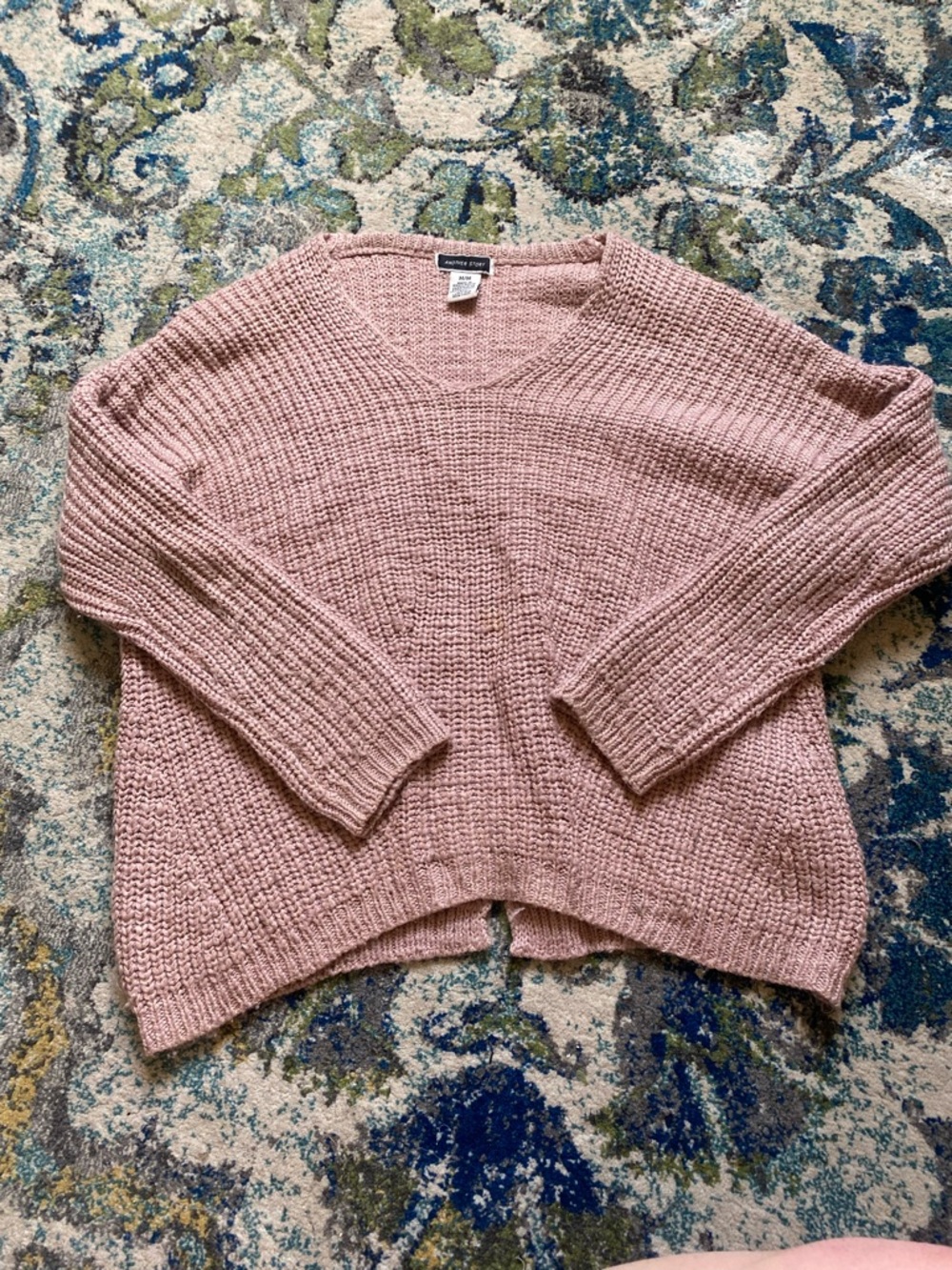 V-Neck Knit Sweater - Dusty Rose